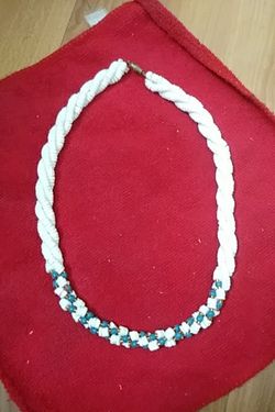 Womens necklace