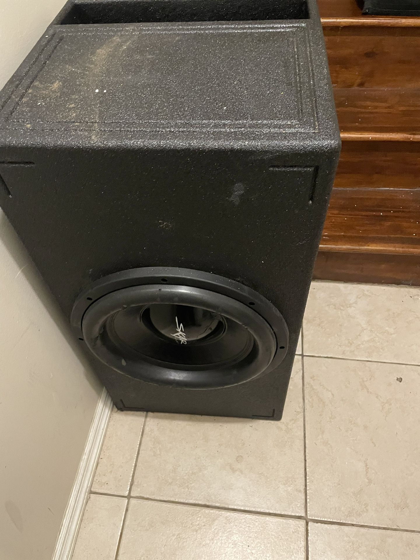 QBomb Subwoofer Bass Box With Skar Evl 15 Inch Subwoofer Bass 