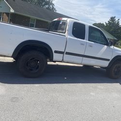 2002 Toyota Tundra