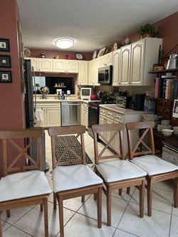 Set of 4 Wood Dining Chairs with Cushions
