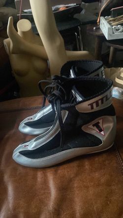 Title Boxing Shoes Silver and Black " 39.5"