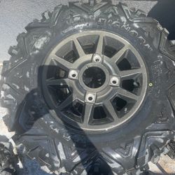 Razor Tire 