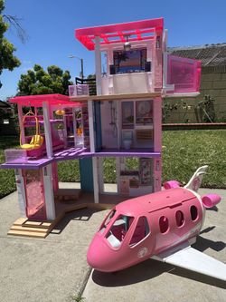 Barbie Airplane and Dream House