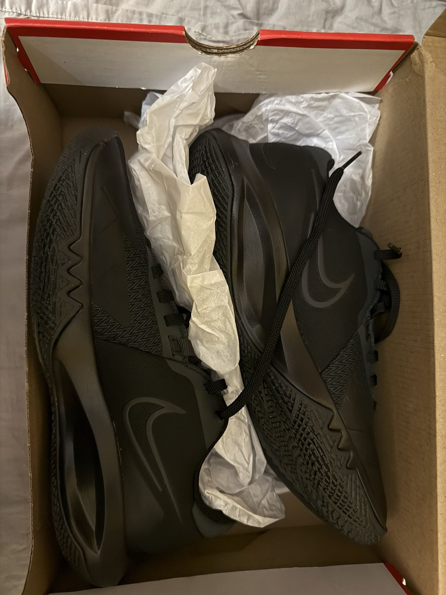 Nikes Shoes