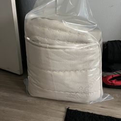 Mattress Topper/comforter
