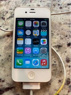 Working iPhone 4 (Model A1332) with Charger - Glass cracked on back - Unlocked
