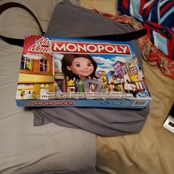 Mrs. Monoply Board Game