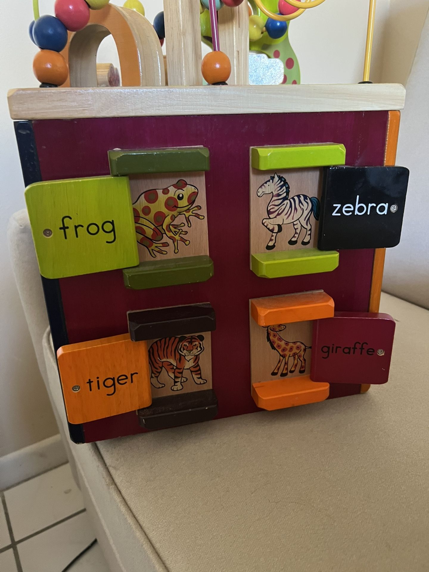 Zany Zoo Wooden Activity Cube - Cubos De Animalitos Para Bebé 