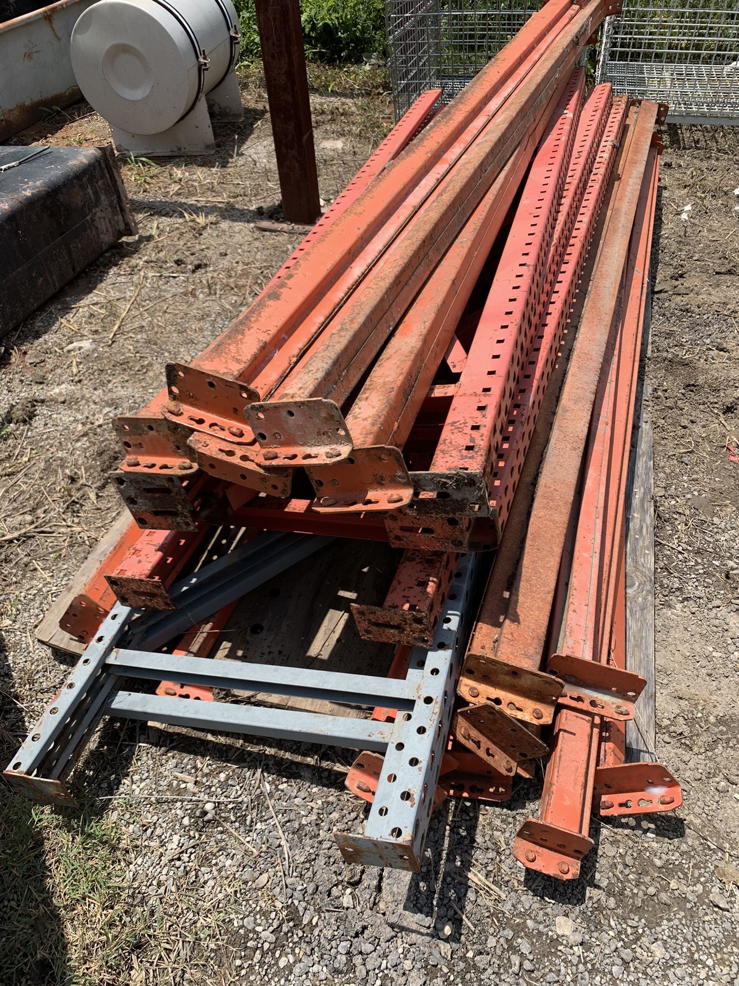 Pallet Racks 7 Ft Tall 2Ft Wide