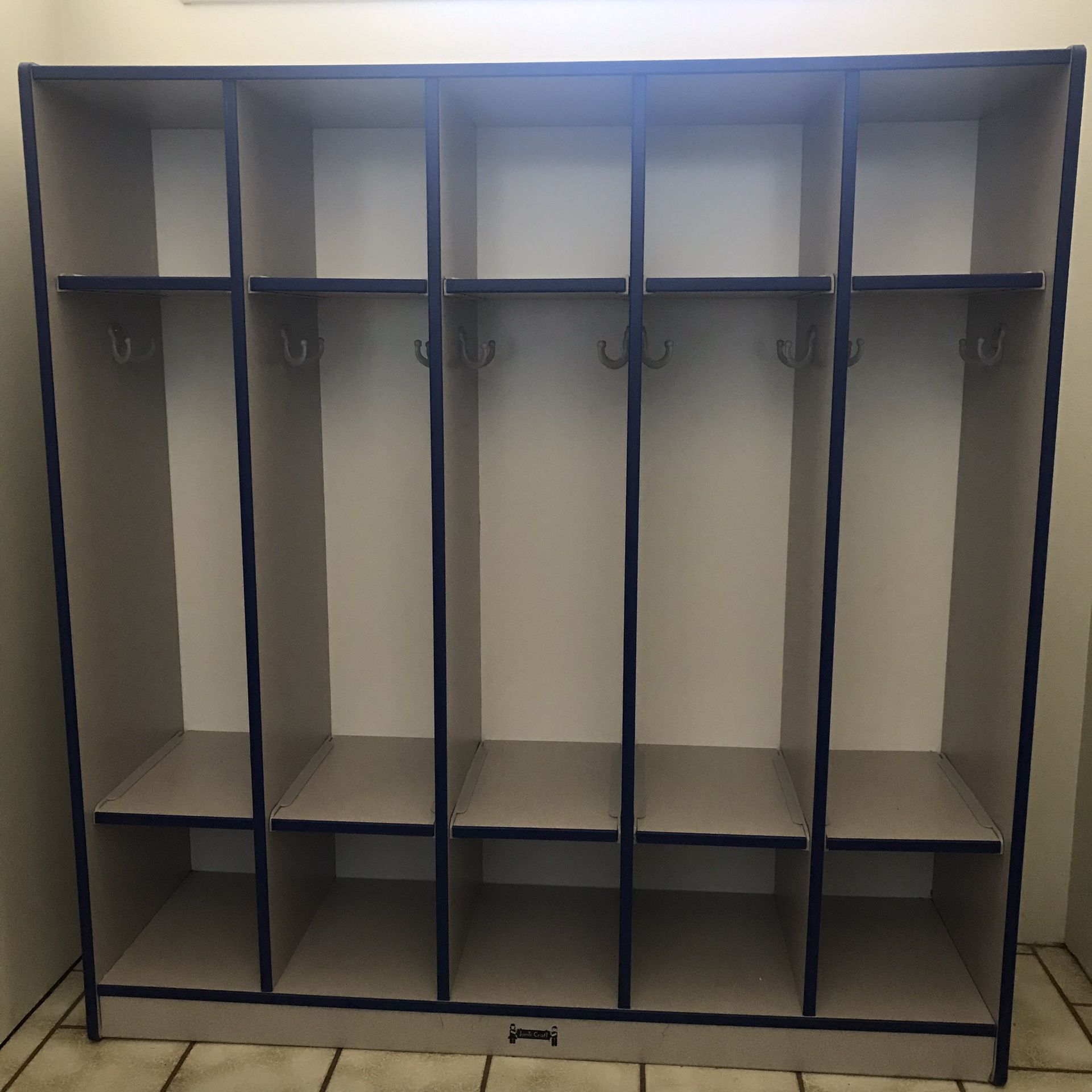 Cubby, shelves, gym storage unit