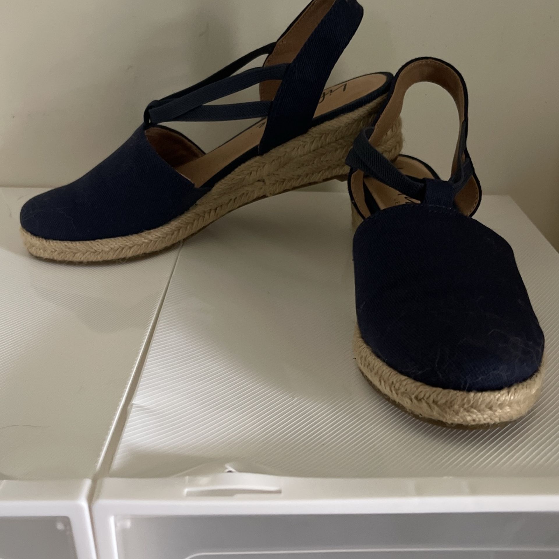 Wedge Shows - Navy blue 