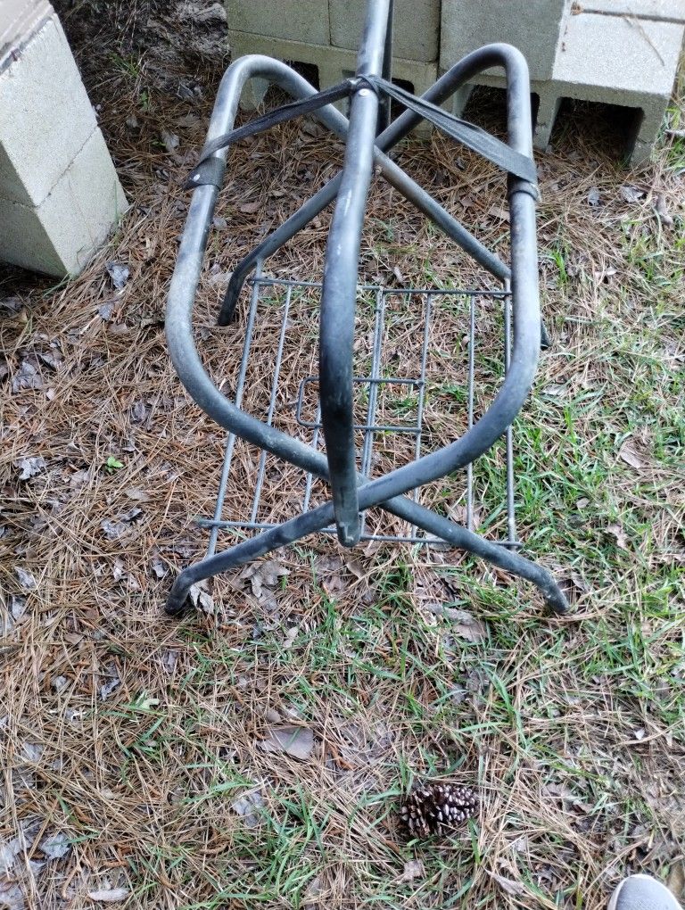 Small Saddle Stand