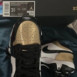 Jordan 1 Low Youth Cleat