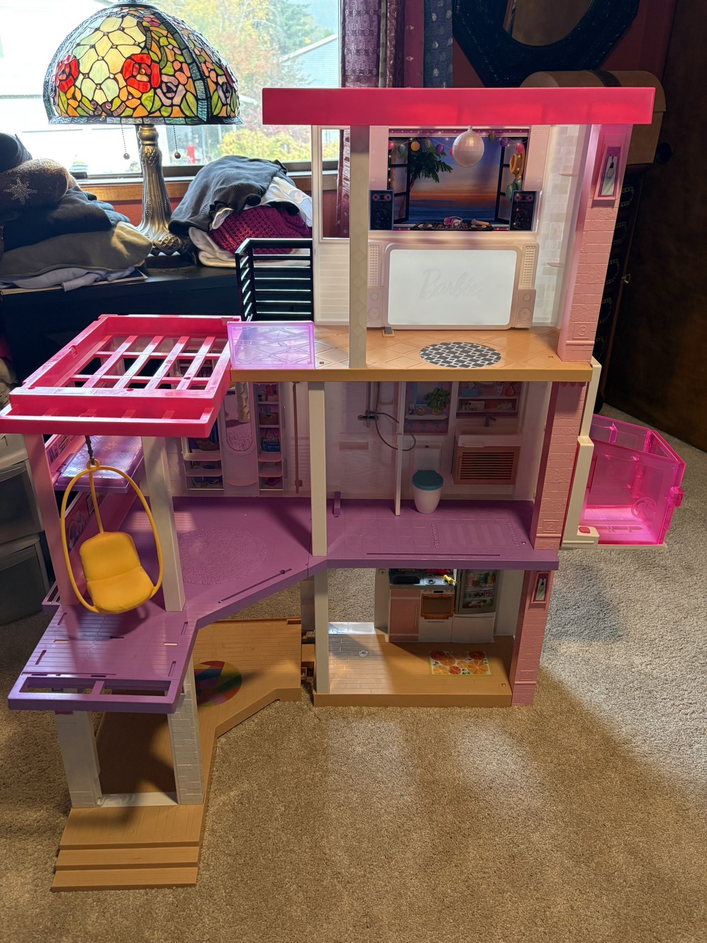Barbie dream house And Tons Of Accessories Great Condition