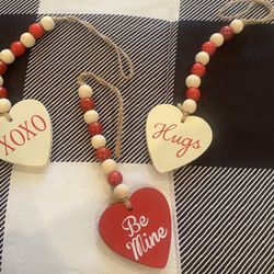 Valentine - Mini Wood Garland (3)