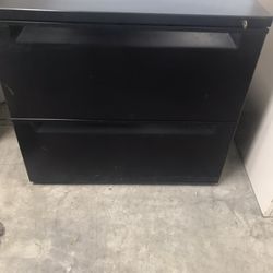 File Cabinet With Key 
