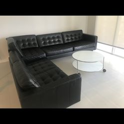 Black Sectional Couch 5 - Seat