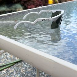 Vintage OAKLEY Razor Blade Sunglasses