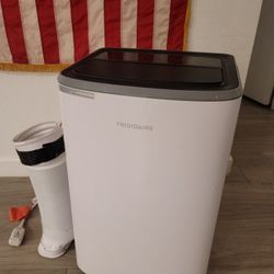 Portable AC Frigidaire 12k Btu