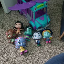 Super Monsters Bus And Characters 