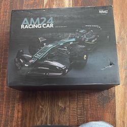 Am24 LEGO race Car
