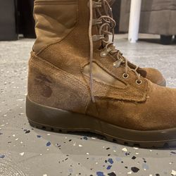 10.5R Marine Corps Combat Boots