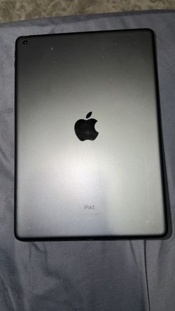 Space Gray iPad 9th Gen