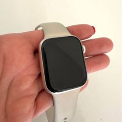 Apple Watch Series 8- 45mm 