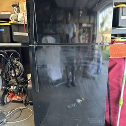 Whirlpool Refrigerator 