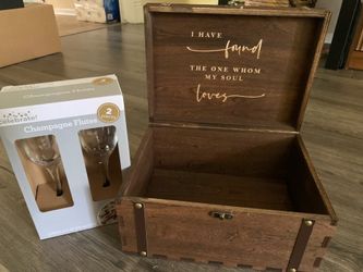 Wedding Bride box and champagne flutes