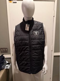 Large puff jacket with added Raider logo