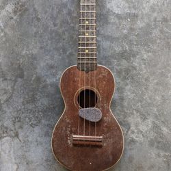 Sherwood Ukulele 