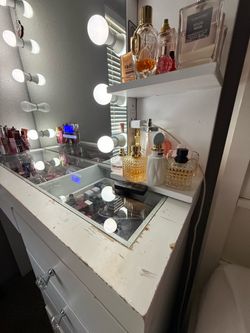Vanity
