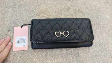Juicy Couture new with tags NWT Straight From The Heart Flap Clutch Wallet - Black
