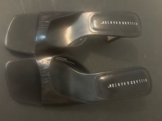 New woman’s shoes