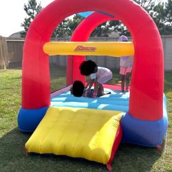 Banzai Inflatable Bounce House LIKE NEW