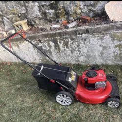 GUC Troy Bolt Lawn Mower 