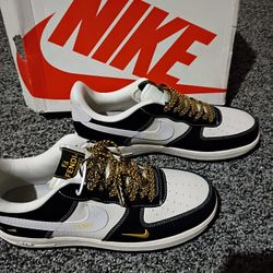 Nike Air Force 1 Low