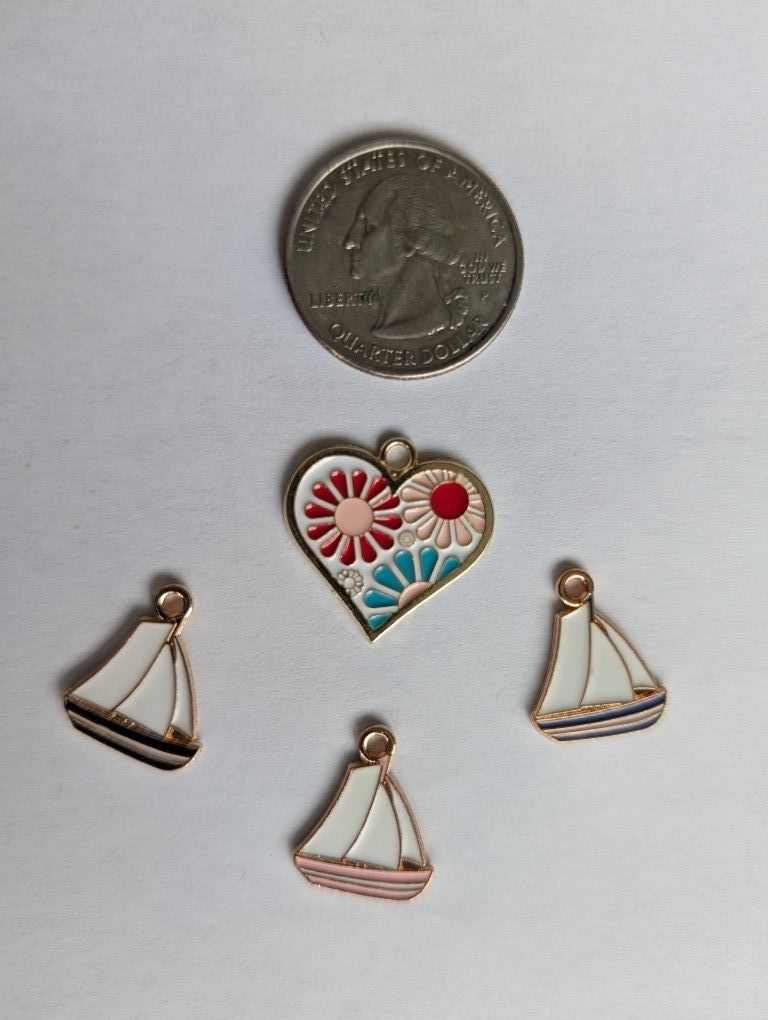 Colored Sailboats and Heart Pendant Charms Necklace Bracelet