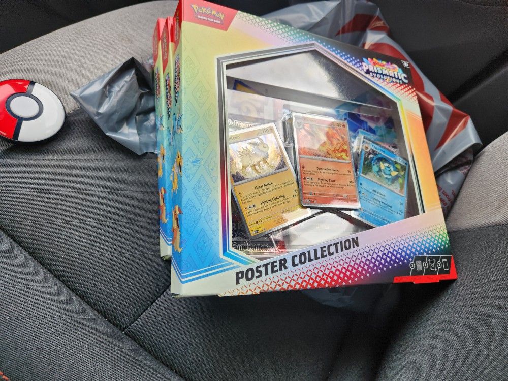 PRISMATIC POKEMON POSTER COLLECTION