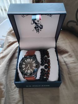 U.S. Polo Assn. Watch/Bracelet Set