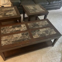 coffee table with 2 side tables. Have some scrathes but overall good condition. 50 for all set 