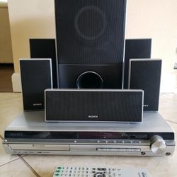 SONY 5 disc DVD/CD Home theater