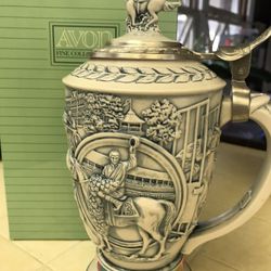 1992 Avon Winner's Circle Stein