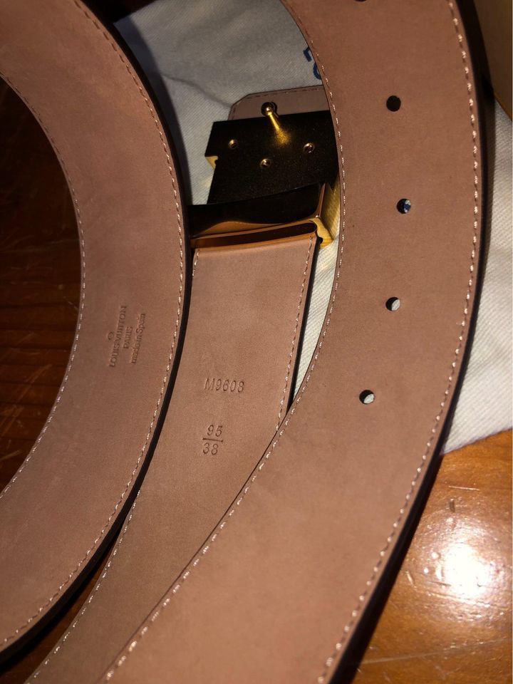 Brown Louis Vuitton Belt And Gucci Skinny Belt for Sale in Queens, NY -  OfferUp