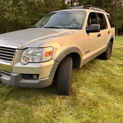 2006 Ford Explorer
