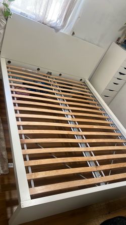 White Queen IKEA bed frame- full set