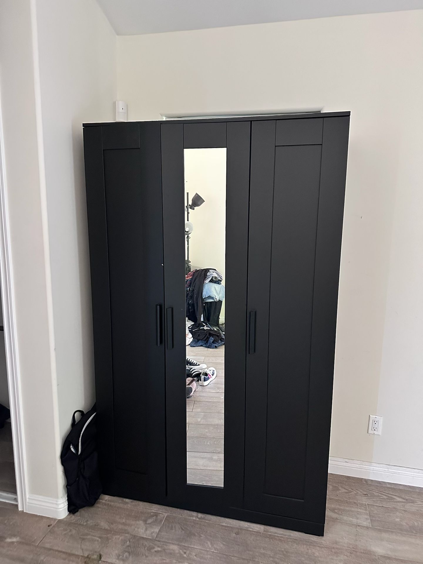 Ikea - BRIMNES Wardrobe