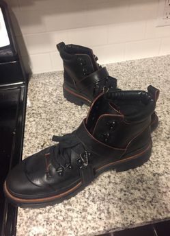 Coach boots size 13