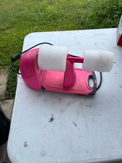 Cup rotator